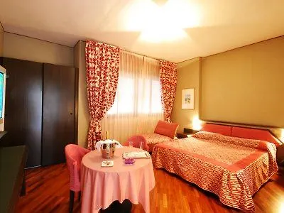 Hotel Bristol Pésaro